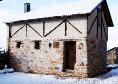 Casa rural Tina en invierno en la Zona de Las Médulas